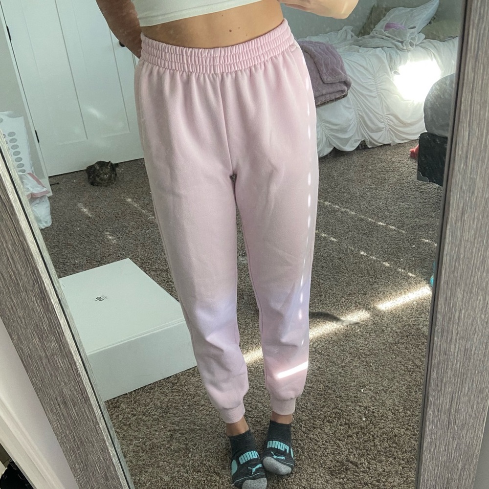 Adika Pink Sweatpants
